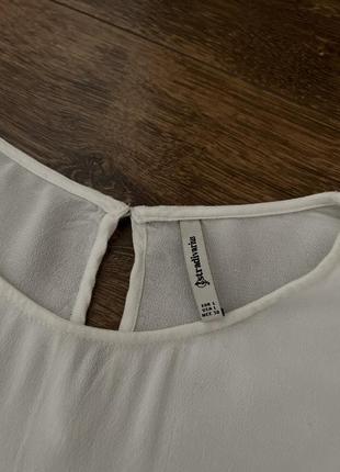 Блузка легкая , невесомая белая рубашка блузка кофта размер л на талии регулятор4 фото