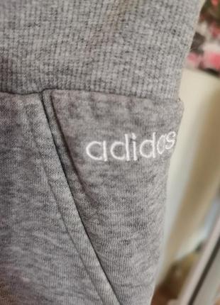 Теплые брюки размер xs adidas оригинал2 фото