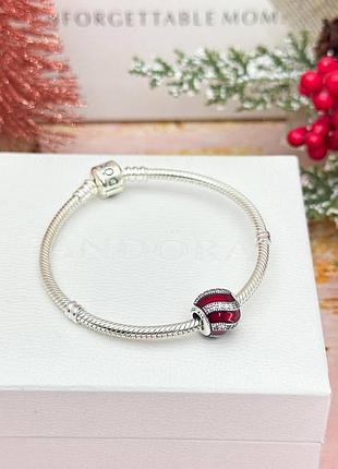 Серебряный шарм