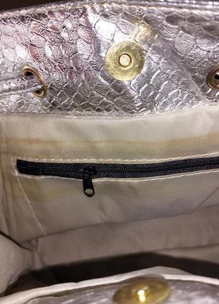 Новый серебристый рюкзак с надписью moschino. распродажа склада4 фото