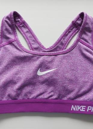 Топ nike pro