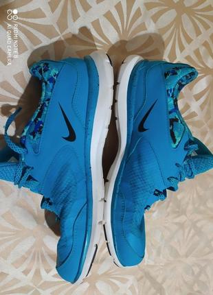 Кросівки nike training flex tr 53 фото