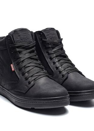 Чоловічі зимові шкіряні кросівки чорного кольору levis black classic