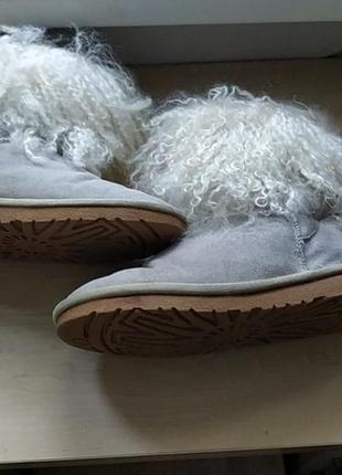 Зимові жіночі чоботи