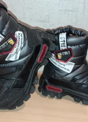 Зимові чоботи для хлопчика фірми fashion 29 розміру