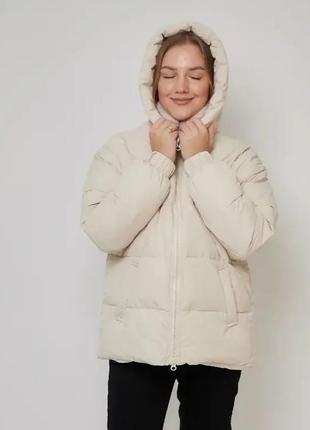 Зимняя удлиненная куртка пуховик с капюшоном с мехом2 фото