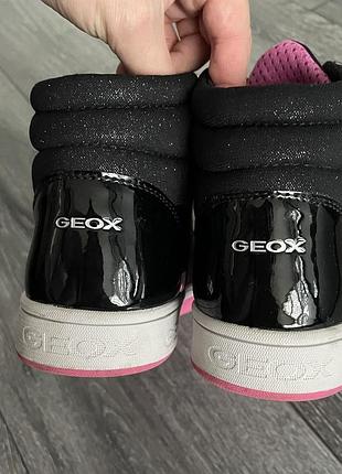 Высокие кроссовки девчачьи