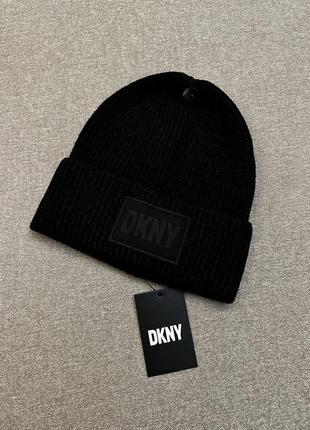 Новая черная шапка dkny3 фото