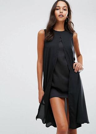 Короткое платье с шифоновой шлейфом boohoo