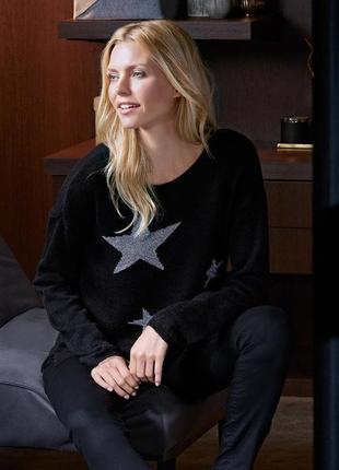 Стильный свитер смесового состава с мохером