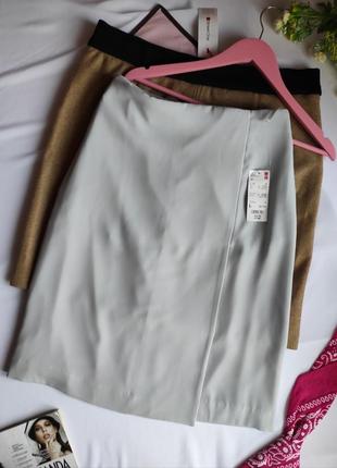 Стильная юбка-миди с запахом и разрезом.5 фото