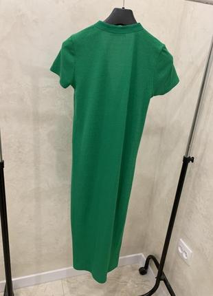 Длинное платье платья zara зеленая на пуговицах женская10 фото