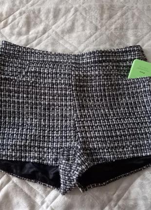 Крутезные шорты s