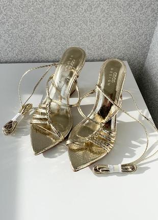 Босоножки, туфли, на каблуке, золотистые, золотые, asos design