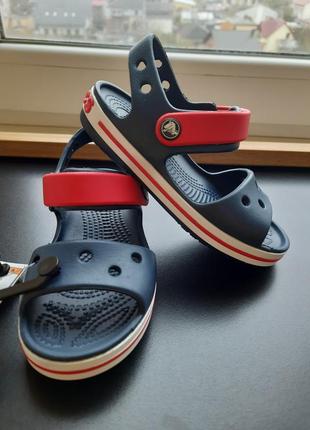 Сандалии Debuts crocs оригинальные с10