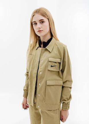 Женская куртка nike w nsw swsh jkt wvn бежевый s (7dfd1130-276 s)