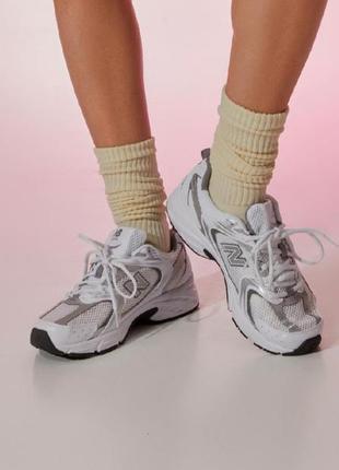 Шкарпетки жіночі унісекс високі бежеві1 фото