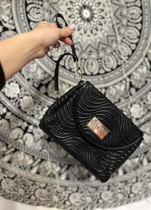 Versace parfums клатч веганская кожа