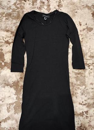 Платье черное