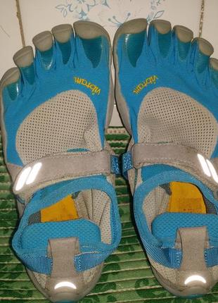 Кроссовки vibram fivefingers