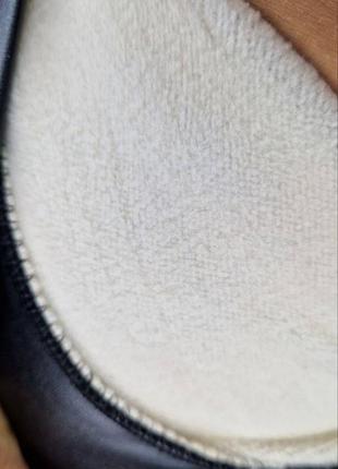Теплые женские кожаные лосины на меху7 фото