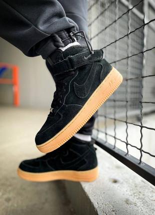 Зимние мужские кроссовки nike air force 1 high winter fur black черного цвета с мехом