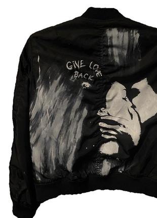 Кастомизированный бомбер