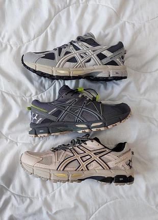 Круті бігові спортивні кросівки asics