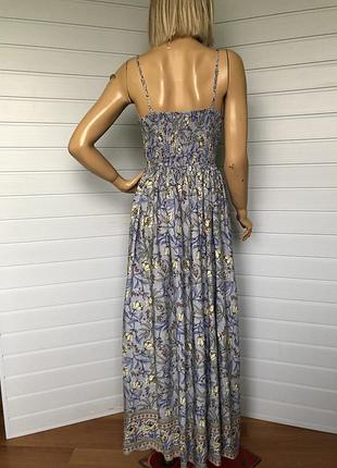 Вискозное платье