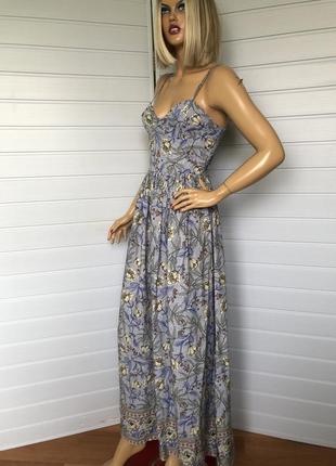 Вискозное платье
