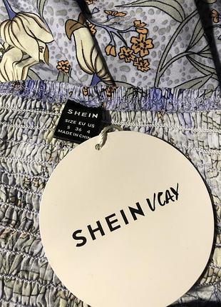 Вискозное платье