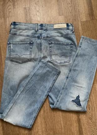 Голубые джинсы с потертостями эластичные стрейчевые брюки скинни4 фото
