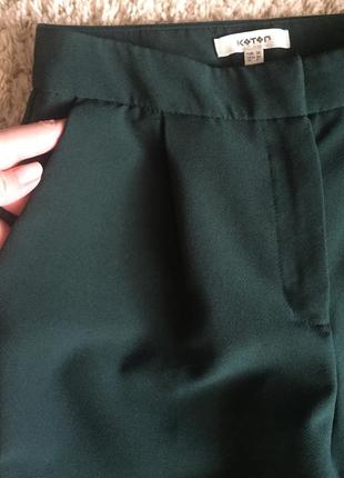 Coton укороченные изумрудные брюки хс-с4 фото