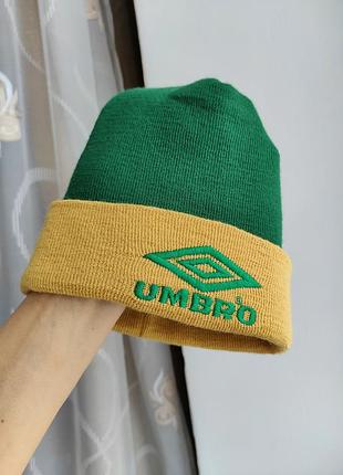 Шапка umbro beanie оригинал great britain