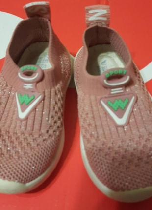 Кросівки для дівчинки