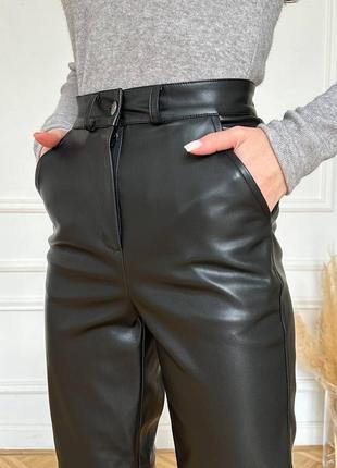 Черные брюки из эко-кожи (эко кожа на замше)6 фото