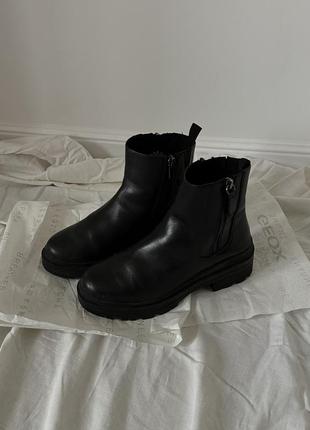 Зимние ботинки сапоги челси на молнии1 фото