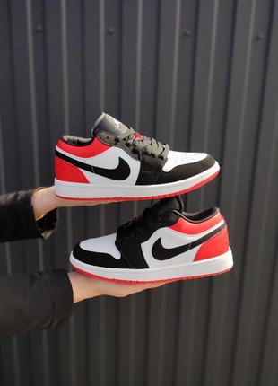 Nike air jordan retro 1 low white red black