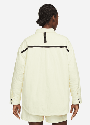 Женская куртка nike therma-fit tech-pack insul. новая оригинал3 фото