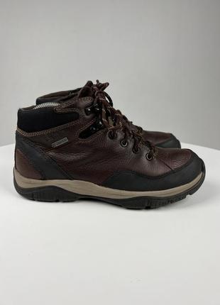 Оригинальные кожаные ботинки clarks gore-tex3 фото