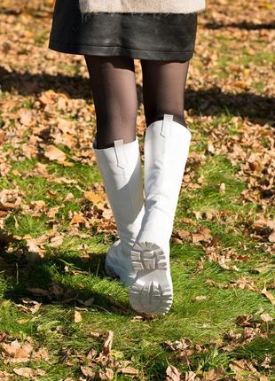Білі жіночі шкіряні чоботи берці на шнурівці демісезонні m-376 фото