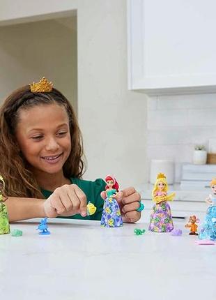 Набор-сюрприз с мини-куклой disney princess royal color reveal (hmb69)10 фото