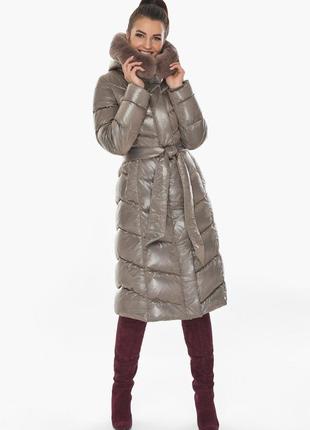 Жіноча таупова куртка з пухнастою облямівкою модель 565862 фото