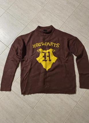 Свитер с принтом hogwarts1 фото