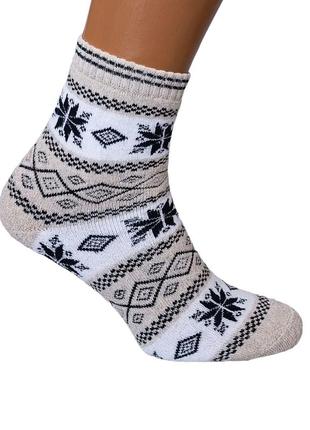 Жіночі високі махрові шкарпетки, розмір 23-25 (36-40), колекція "орнамент зимові", колір тілесний4 фото