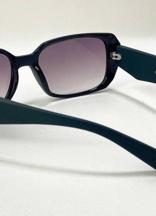 Коригувальні окуляри для зору жіночі тоновані в пластиковій оправі з геометричними матовими дужками3 фото
