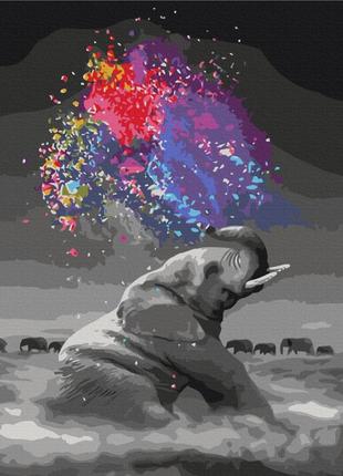 Слон с яркими красками