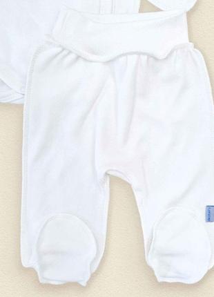 Набор одежды для новорожденных. боди, ползунки с наружными швами. комплект в роддом3 фото