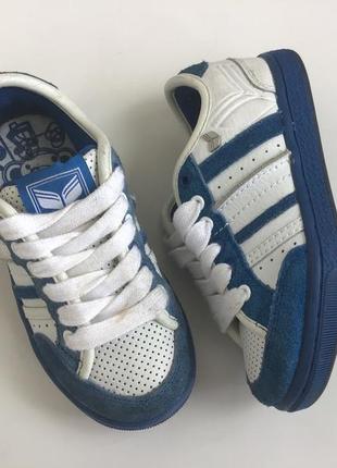 Стильні супер кросівки