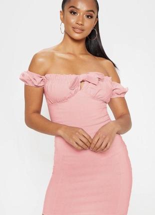 Шикарное платье prettylittlething
